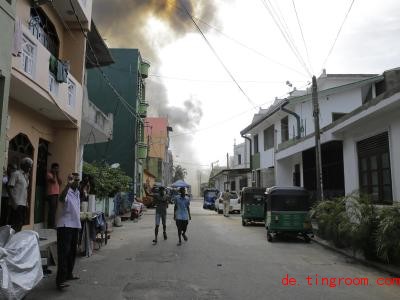  In der Stadt Colombo in Sri Lanka kam es zu mehreren Explosionen. Foto: Eranga Jayawardena/AP/dpa 
