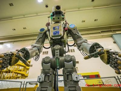  Roboter Fedor soll den Astro<em></em>nauten auf der Internatio<em></em>nalen Raumstation helfen. Foto: Roscosmos Space Agency Press Service/AP/dpa 