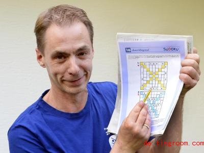  Michael Ley ist schon sieben Mal deutscher Meister im Rätsel Sudoku. Nun könnte er Weltmeister werden. Foto: Roberto Pfeil 