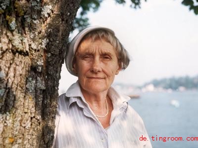  Astrid Lindgren war eine weltberühmte Autorin. Nach ihr wurde eine wichtiger Preis für Kinderbücher benannt. Foto: picture alliance / Jörg Schmitt/dpa 