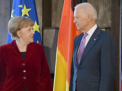  Kanzlerin Angela Merkel und Joe Biden haben sich schon mal getroffen. Da war er aber noch nicht Präsident der USA. Foto: Andreas Gebert/dpa 