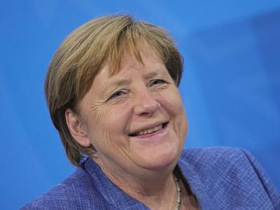  Angela Merkel mag Podcasts zu Geschichte. Foto: Michael Kappeler/dpa-pool/dpa 