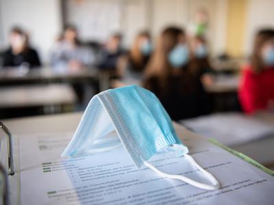  In Bayern gilt im Unterricht wieder eine Maskenpflicht. Foto: Matthias Balk/dpa 